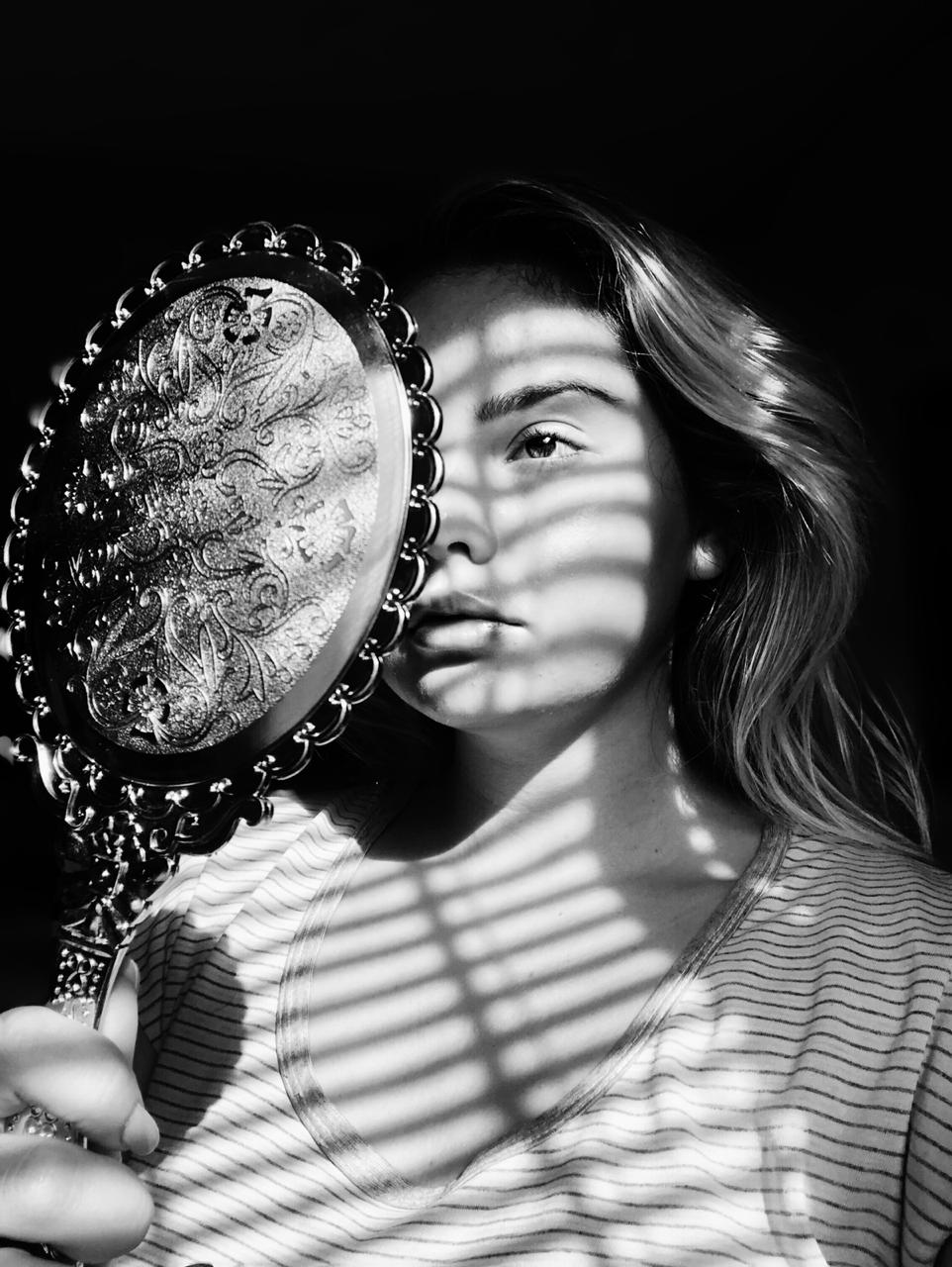 The best black and white filters • AirBrush