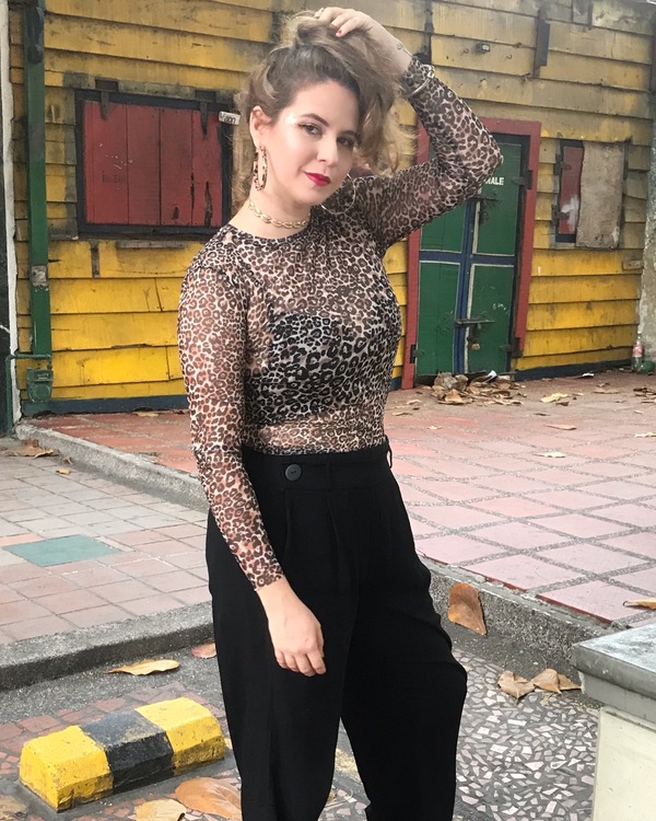 edición de foto de mujer glaurosa para Instagram