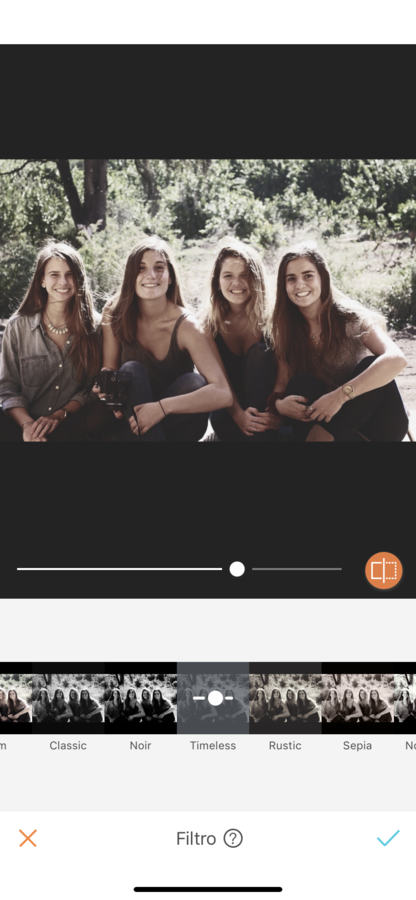 foto de 4 amigas en la naturaleza