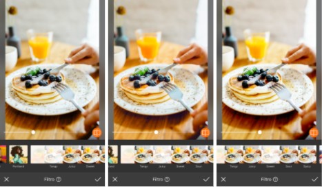 fotografía de un brunch con hotcakes y blueberries